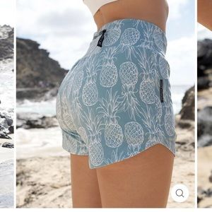 Love Fitness Pineapple Runners